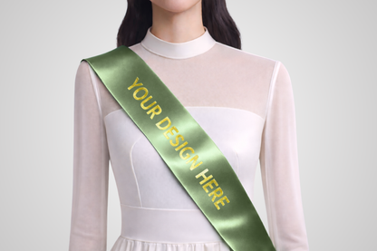 Fita de cetim ecológico verde musgo com design personalizado da JM Band®.