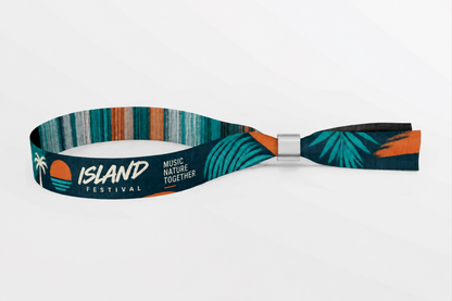 Pulseira tecida azul-petróleo escura com desenho de festival em ilha tropical