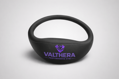 Pulseira NFC preta da JM Band® com logotipo impresso.